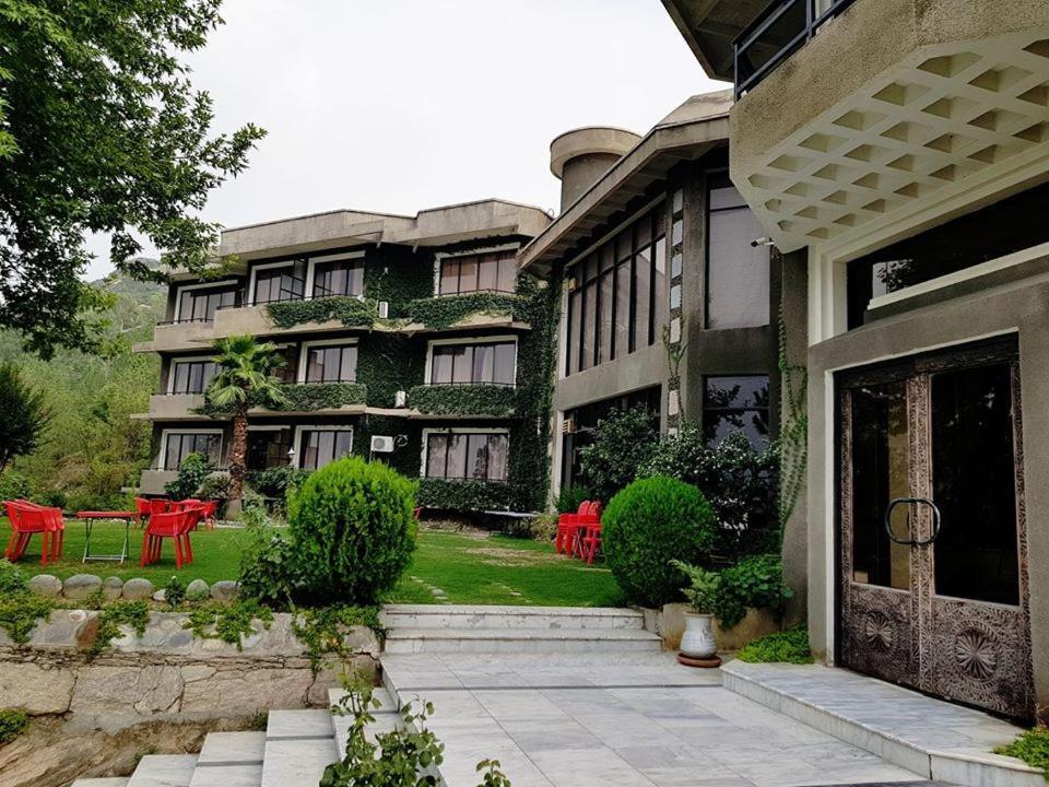 Rockcity Resort Mingora Exterior photo