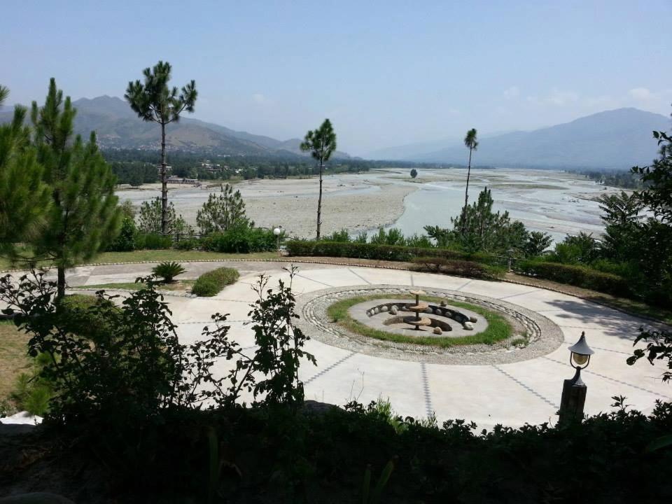 Rockcity Resort Mingora Exterior photo